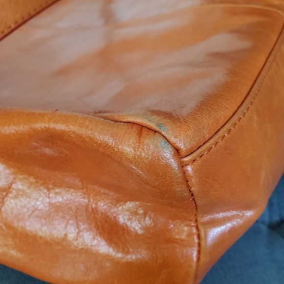 🦄  🎉HP🎉Orange Leather Badgley Mischka Satchel Bag - Picture 6 of 7